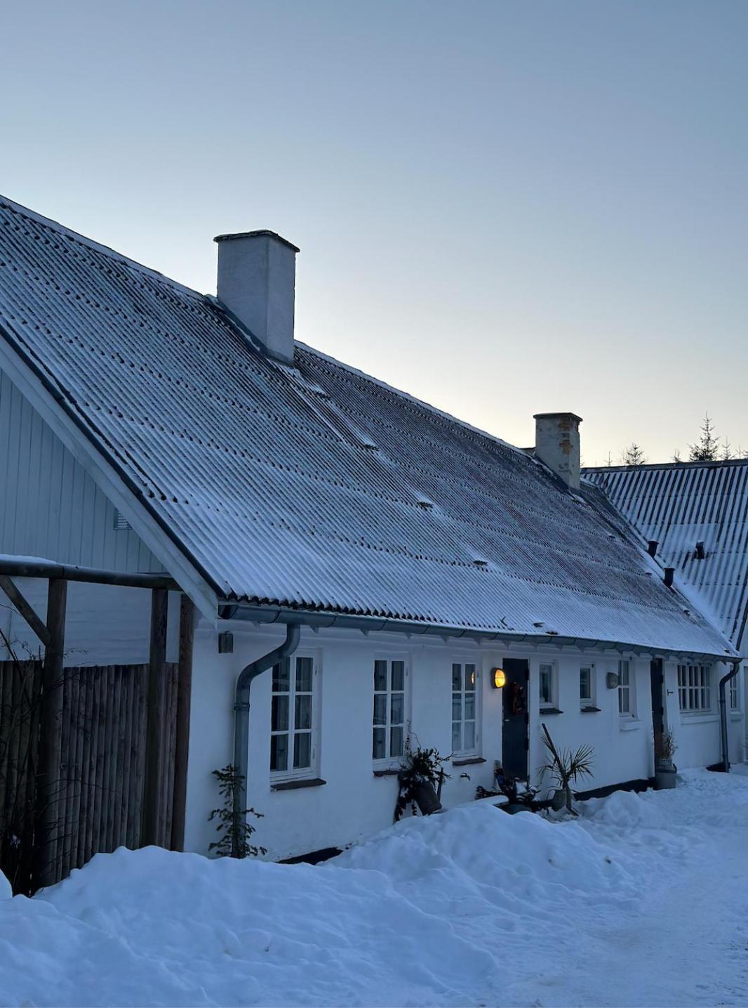 Charmerende Lejlighed Pa Landet Med Privat Skov Bjergby Bagian luar foto